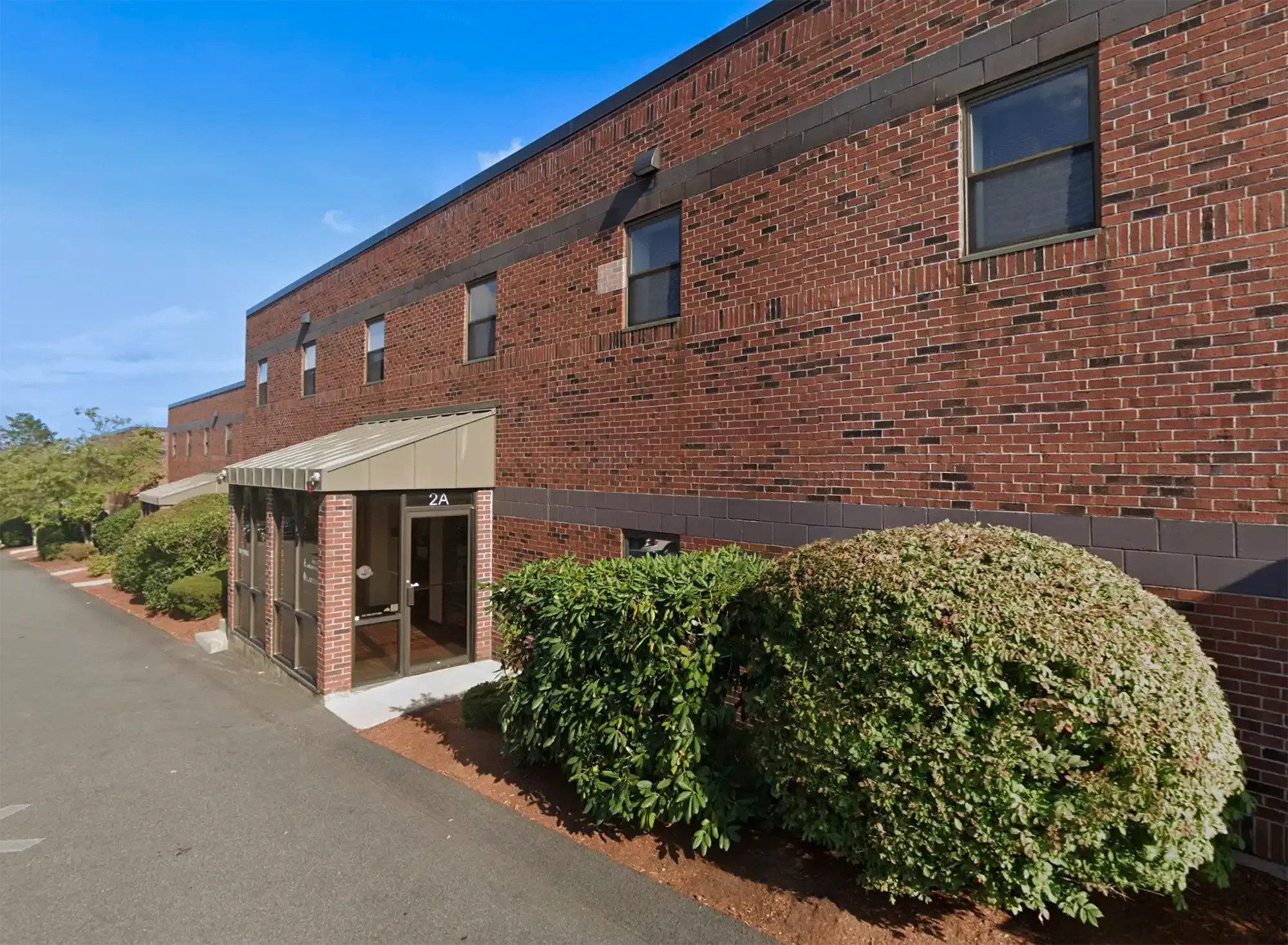 Motti electric new office/warehouse in 2000